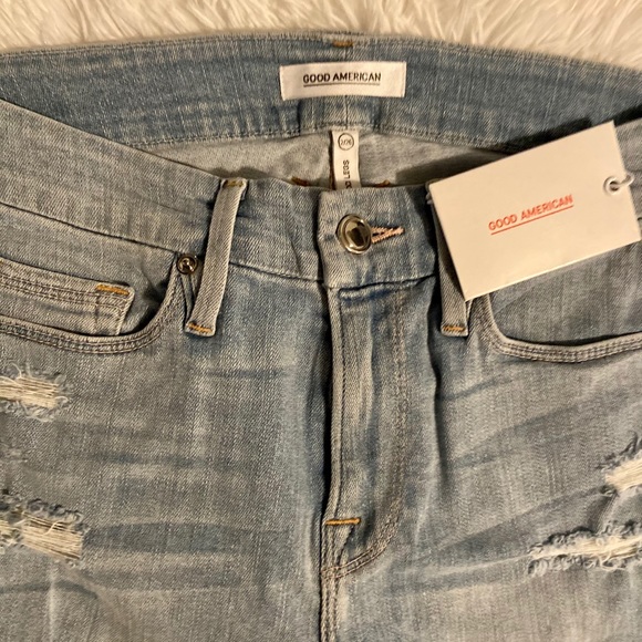 Good American Jeans - Picture 10 of 12